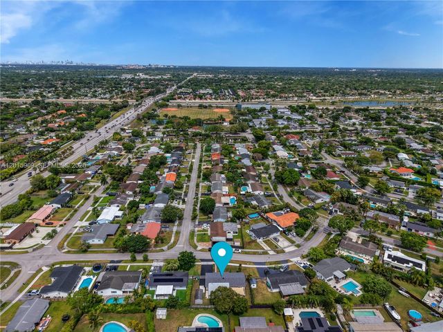 10460 SW 123rd Ct, Miami, FL 33186