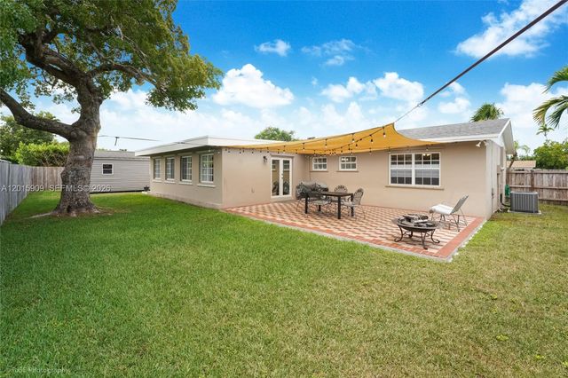 10460 SW 123rd Ct, Miami, FL 33186