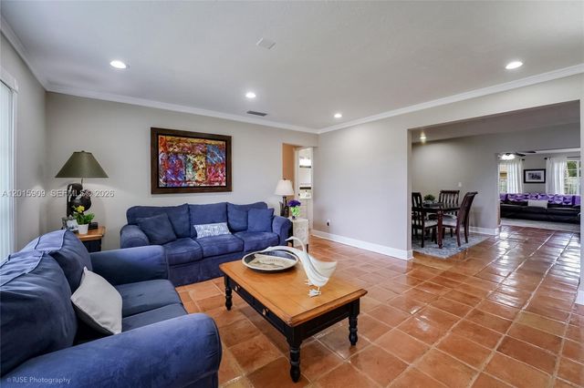 10460 SW 123rd Ct, Miami, FL 33186