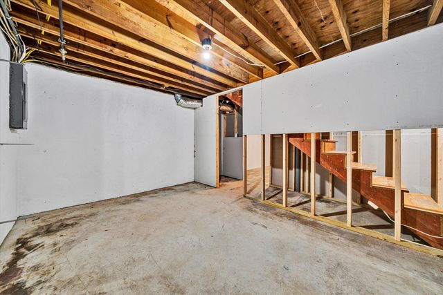 101 Sunnydale CT, Troutville, VA 24175