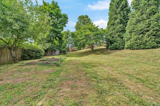 101 Sunnydale CT, Troutville, VA 24175