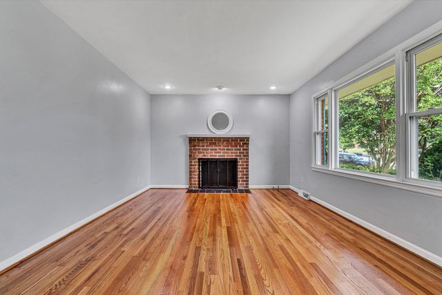101 Sunnydale CT, Troutville, VA 24175