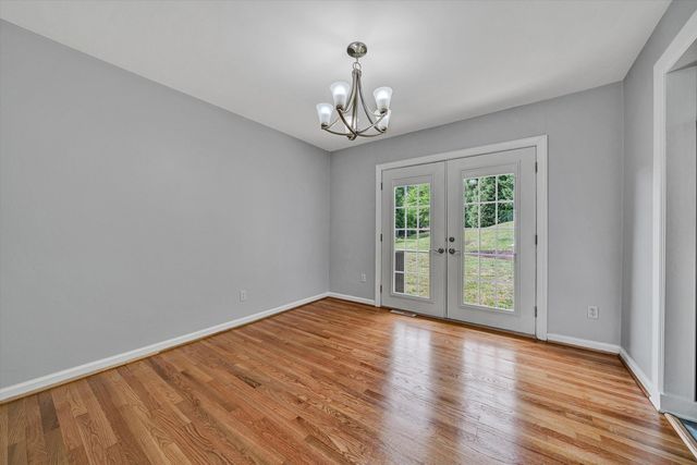 101 Sunnydale CT, Troutville, VA 24175