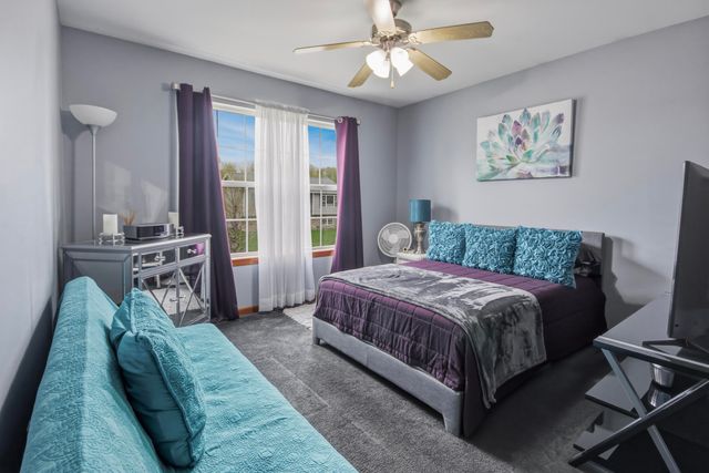 7410 Longcommon Road, Portage, IN 46368