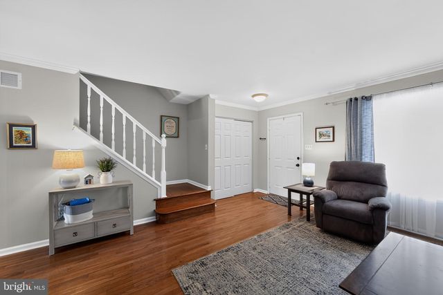 9 LINDEN CT, Boyertown, PA 19512