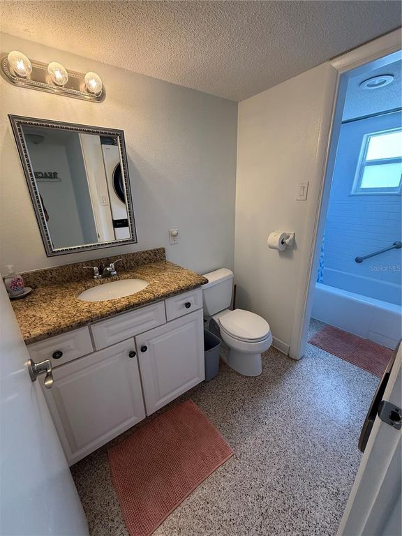 Image 27 of property listing at 573 N ATLANTIC AVENUE 5, New Smyrna Beach, FL 32169