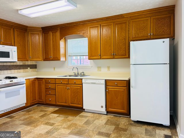 507 Alston Hill Court, Cornelia, GA 30531