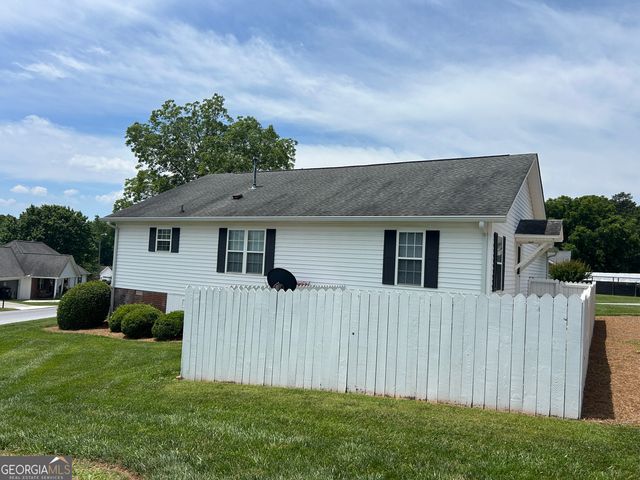 507 Alston Hill Court, Cornelia, GA 30531