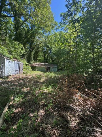 10900 Rozzelles Ferry Road, Charlotte, NC 28214