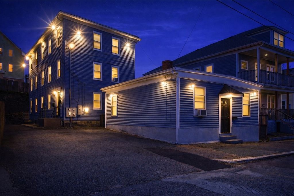 23 Whitehall Street, Providence, RI 02909