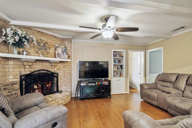 2916 Lafayette Street, Corsicana, TX 75110