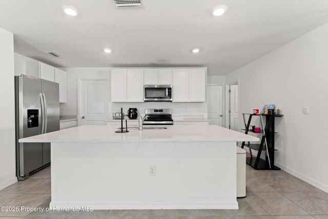 37445 Sharks Eye Lane, Zephyrhills, FL 33541