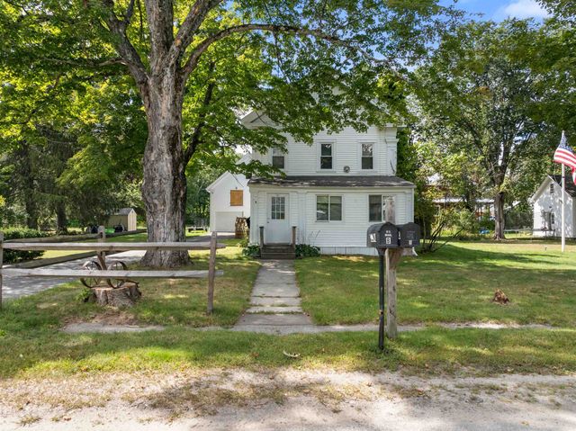 20 Lawrence Street, Andover, NH 01810