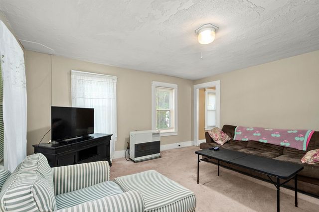 20 Lawrence Street, Andover, NH 01810