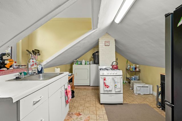 20 Lawrence Street, Andover, NH 01810