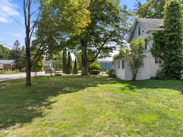 20 Lawrence Street, Andover, NH 01810