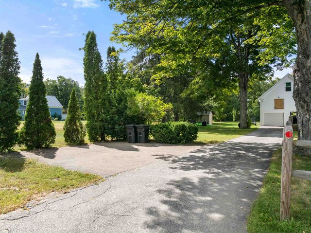 20 Lawrence Street, Andover, NH 01810
