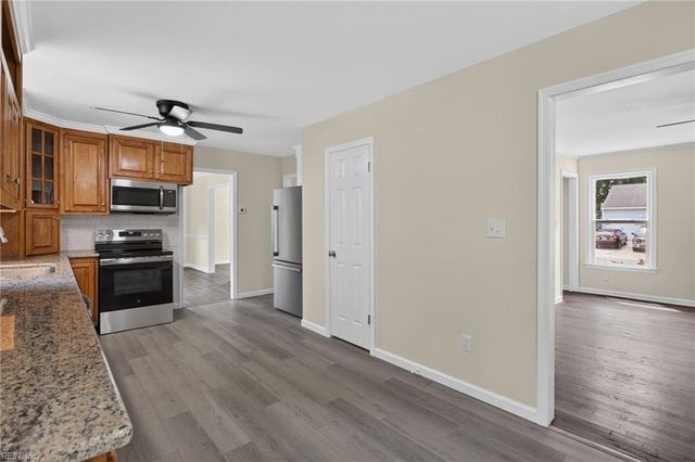 474 Harcourt PL, Newport News, VA 23602