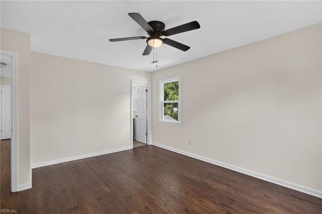 474 Harcourt PL, Newport News, VA 23602