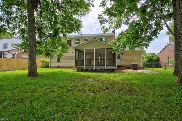 474 Harcourt PL, Newport News, VA 23602