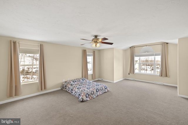 874 BOYDS SCHOOL RD, Gettysburg, PA 17325