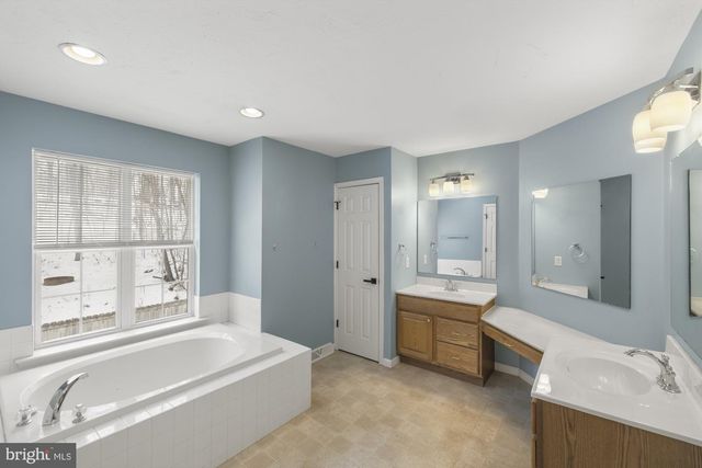 874 BOYDS SCHOOL RD, Gettysburg, PA 17325