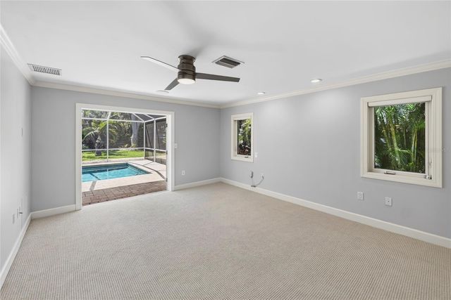 606 OWL WAY, Sarasota, FL 34236