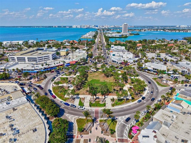 606 OWL WAY, Sarasota, FL 34236