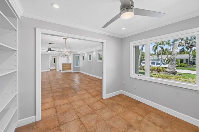 606 OWL WAY, Sarasota, FL 34236