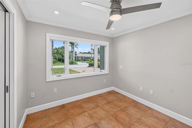 606 OWL WAY, Sarasota, FL 34236