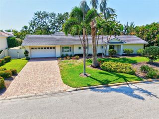 606 OWL WAY, Sarasota, FL 34236