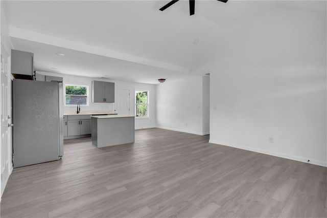 1084 W Adrian Circle SW, Conyers, GA 30094