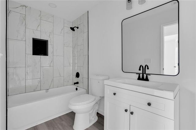1084 W Adrian Circle SW, Conyers, GA 30094