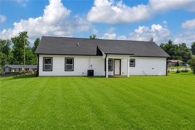 1084 W Adrian Circle SW, Conyers, GA 30094