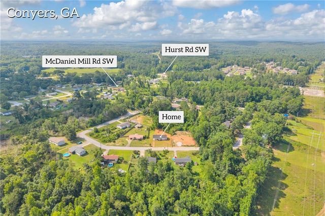 1084 W Adrian Circle SW, Conyers, GA 30094