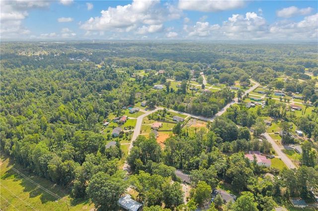 1084 W Adrian Circle SW, Conyers, GA 30094