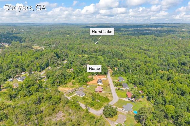 1084 W Adrian Circle SW, Conyers, GA 30094