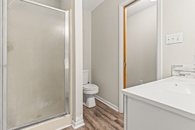 2400 Holly Street, Jacksonville, TX 75766