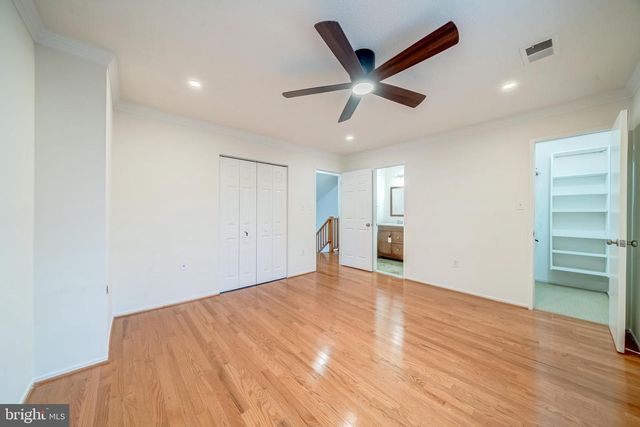 2350 BRANLEIGH PARK CT, Reston, VA 20191