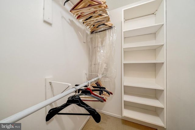 2350 BRANLEIGH PARK CT, Reston, VA 20191