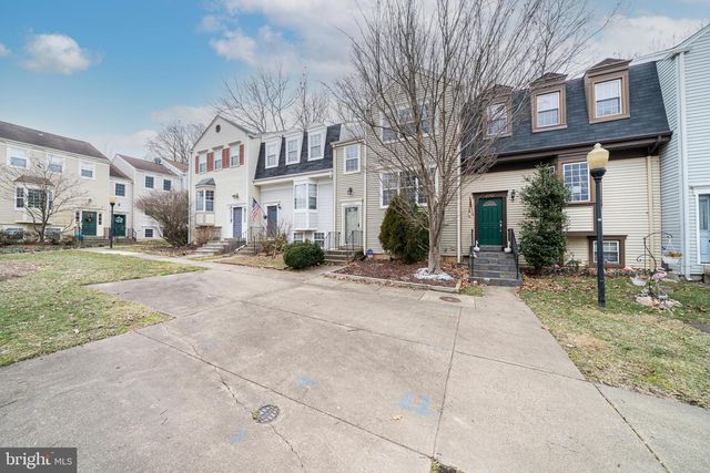 2350 BRANLEIGH PARK CT, Reston, VA 20191