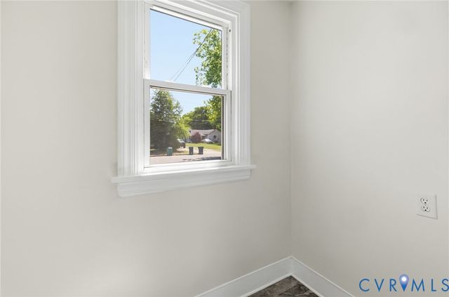 5514 Willis Ln, Henrico, VA 23228