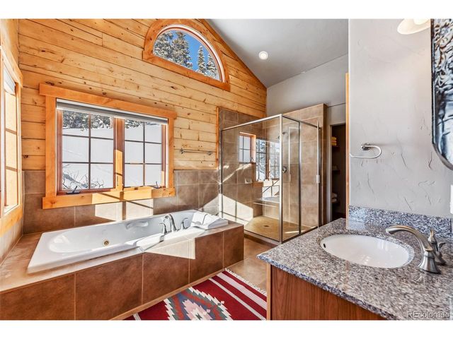 351 Kimmes Ln, Breckenridge, CO 80424