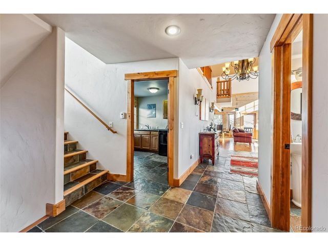 351 Kimmes Ln, Breckenridge, CO 80424