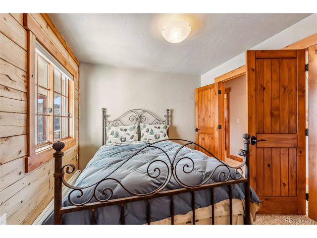 351 Kimmes Ln, Breckenridge, CO 80424