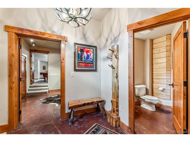 351 Kimmes Ln, Breckenridge, CO 80424