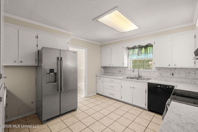 119 Bellair Drive, Hattiesburg, MS 39402