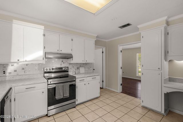 119 Bellair Drive, Hattiesburg, MS 39402