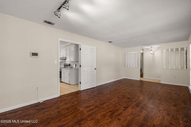 119 Bellair Drive, Hattiesburg, MS 39402