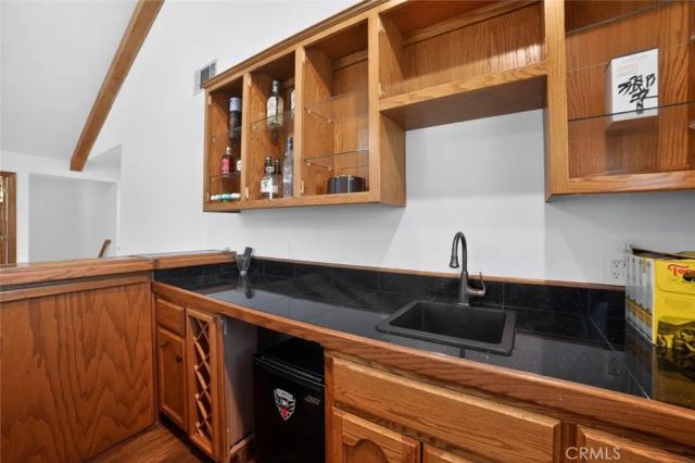 1198 Montreal Drive, Lake Arrowhead, CA 92352